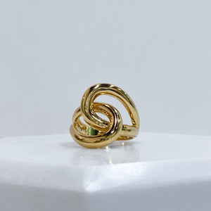 
            
                Charger l&amp;#39;image dans la galerie, Bague entremêlée, anneau noeud, bague en plaqué or , Bijoux plaqué or 18k
            
        