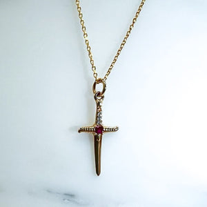 Collier Croix épée