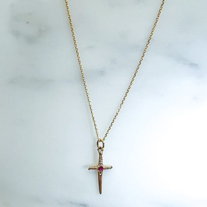 collier croix épée pierres roses et blanches bobart bijoux fantaisie plaqué or