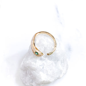 Bague serpent - zircons oeil vert - Au fil de Lo - plaqué or - bijoux créateur