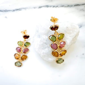 Boucles Au fil de Lo en tourmalines pendantes