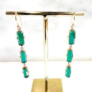Boucles pendantes AU fl de Lo - 3 pierres Onyx vert pierre naturelle - bijoux createur