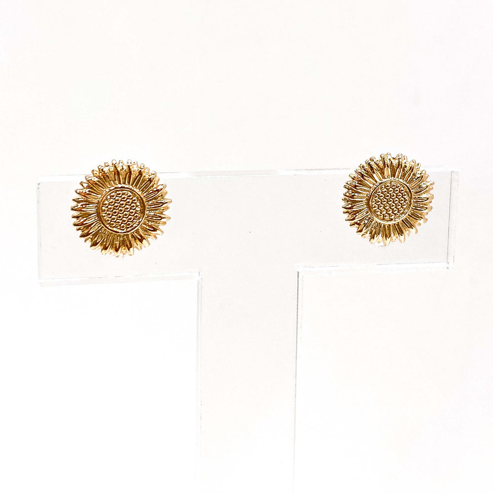 Boucles d'oreilles Fleurs - Boucles d'oreilles Femme - Bijoux Créateur - Bijoux Fantaisie - Bijoux Femme - Boucles d'oreilles - Plaqué Or - Bijoux Plaqué Or