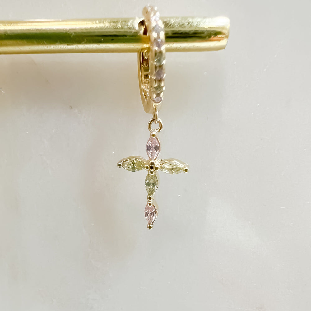 Créole à l’unité , croix pendantes , pierres fines 