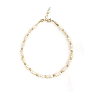 
            
                Charger l&amp;#39;image dans la galerie, Bracelet perle nacre et plaqué or - bobart bijoux - bijoux fantaisie
            
        