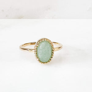 bague aventurine ovale sertie plaque or bague classique bague femme bijou intemporel 