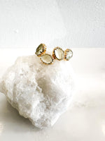 bijou plaque or bague pierre prehnite plaque or reglable bijou au fil de lo idee cadeau femme