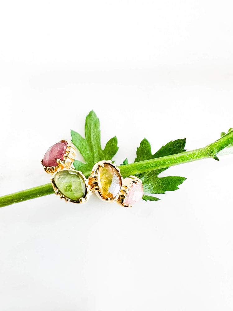 bague tourmaline au fil de lo plaque or reglable bijou createur pierre multicouleur bijou createur bijou tendance bijou original creatrice francaise