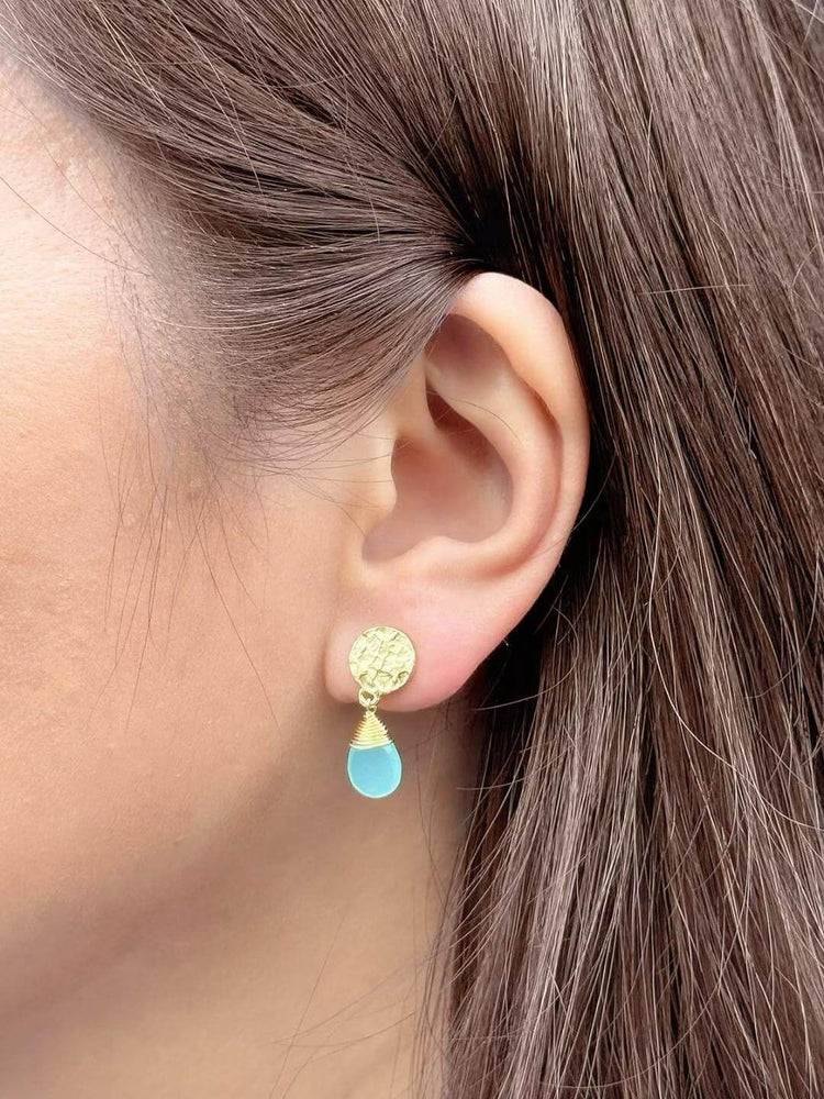 boucles pastille martelée pierre naturelle calcédoine bleue clair boucles kate middleton boucles oreilles petits prix
