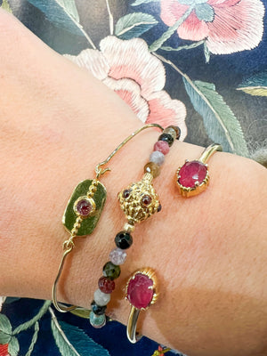 bracelet createur plaque or pierres semie precieuse tourmalines grenat quartz fraise au dil de lo bobart bijoux
