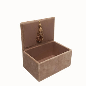 Petite boite à bijoux en velours ala rose décor lune et star