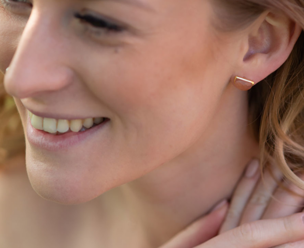 Boucles d'oreilles puces Halfmoon - Pierres semi-précieuses