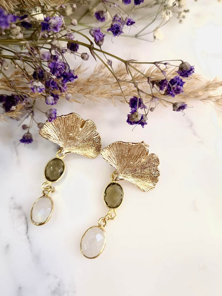 boucles d'oreilles gingko quartz fumé pierre de lune plaqué or