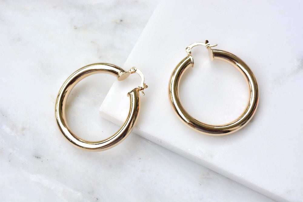 Boucles d'oreilles - Boucles d'oreilles Femmes - Boucles d'oreilles Créoles Femmes - Boucles d'oreilles Plaqué Or - Créoles épaisses - Créoles Chiara - Bobart Bijoux - Bijoux Créateur - Bijoux Plaqué Or - Bijoux plaqué Or Femmes